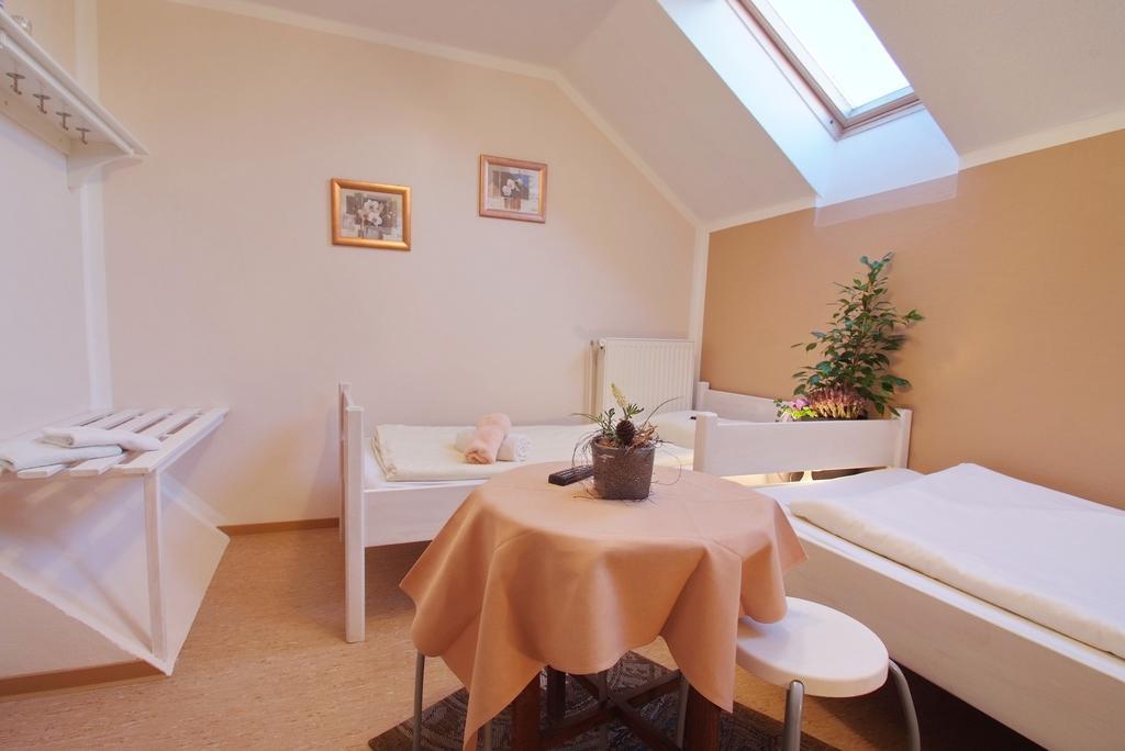 Gasthuus Ulenhoff Hotel Westoverledingen Quarto foto